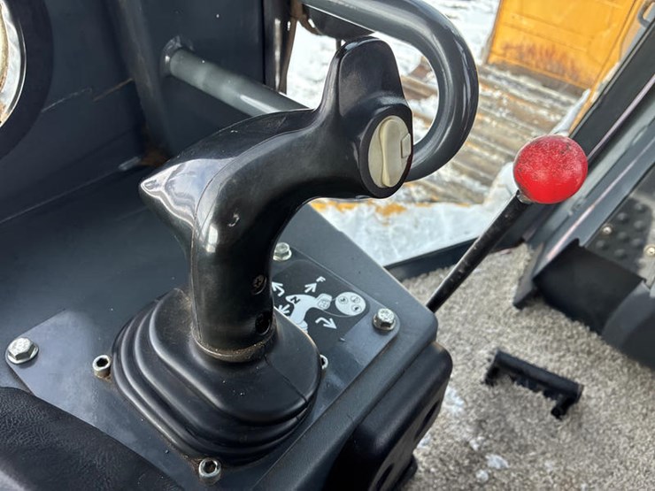 2020-john-deere-2020-image-54