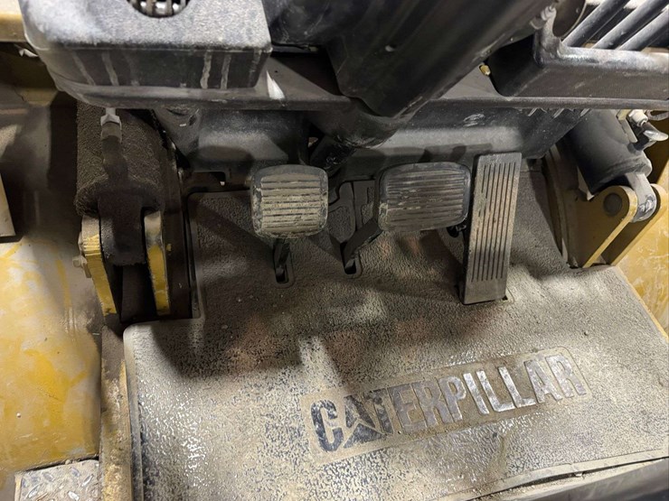 caterpillar-gp35-image-43