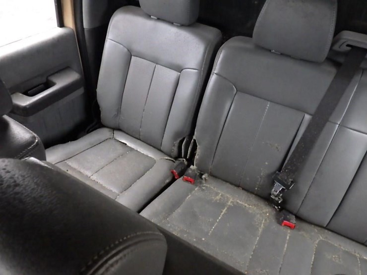 2011-ford-f450-image-32