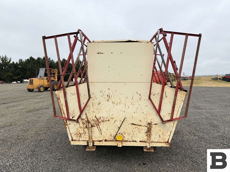 apache-cf8a150-creep-feeder-image-4