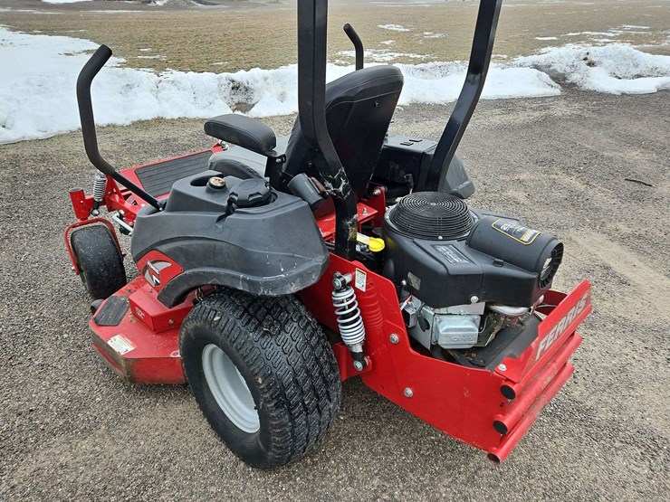 2022-ferris-is-600z-zero-turn-lawn-mower-image-3