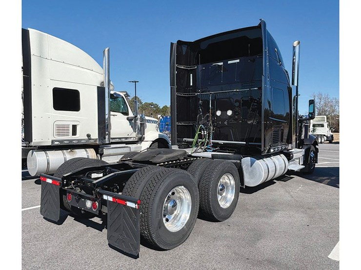 2023-international-lonestar-image-5