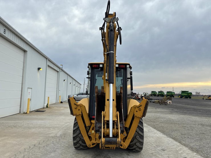 2017-caterpillar-415f2-image-6