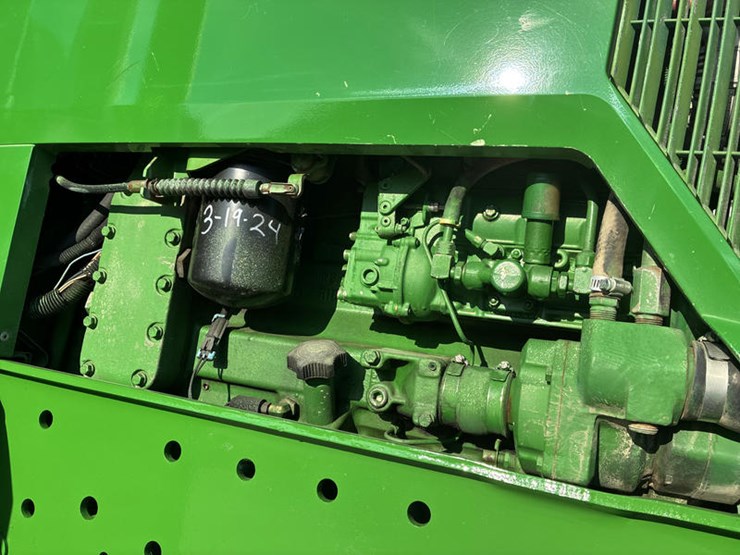 1993-john-deere-7800-image-32