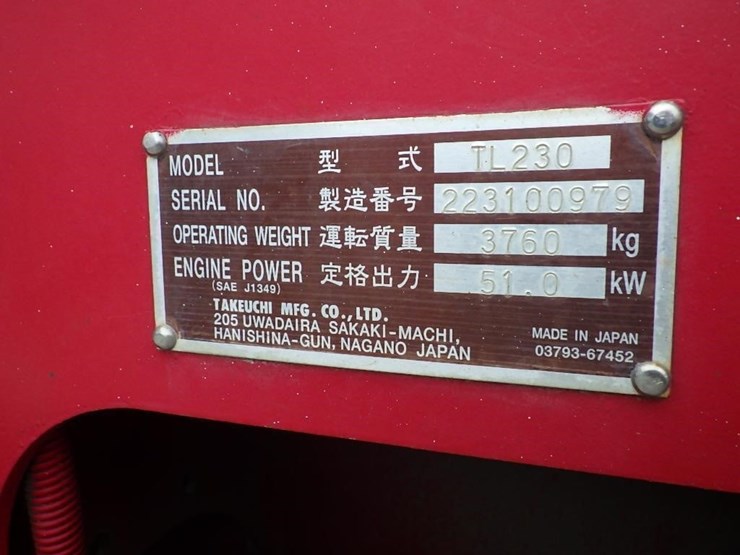 2012-takeuchi-tl230-image-31