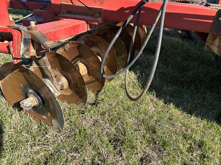 case-ih-3900-image-26