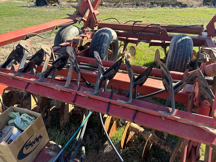 case-ih-3900-image-32