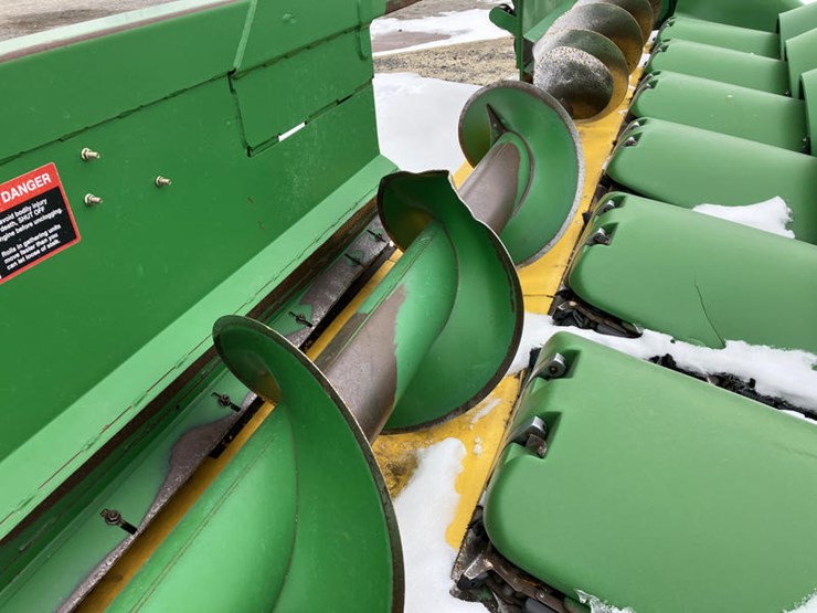 2009-john-deere-608c-image-15