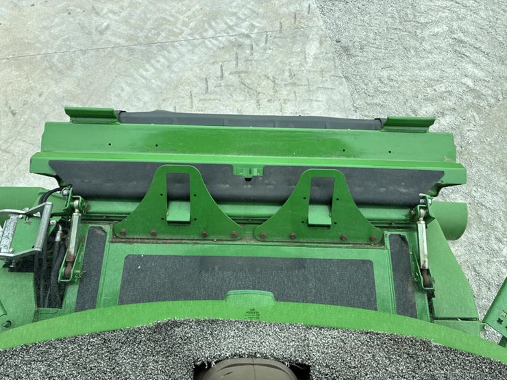 2012-john-deere-s680-image-105