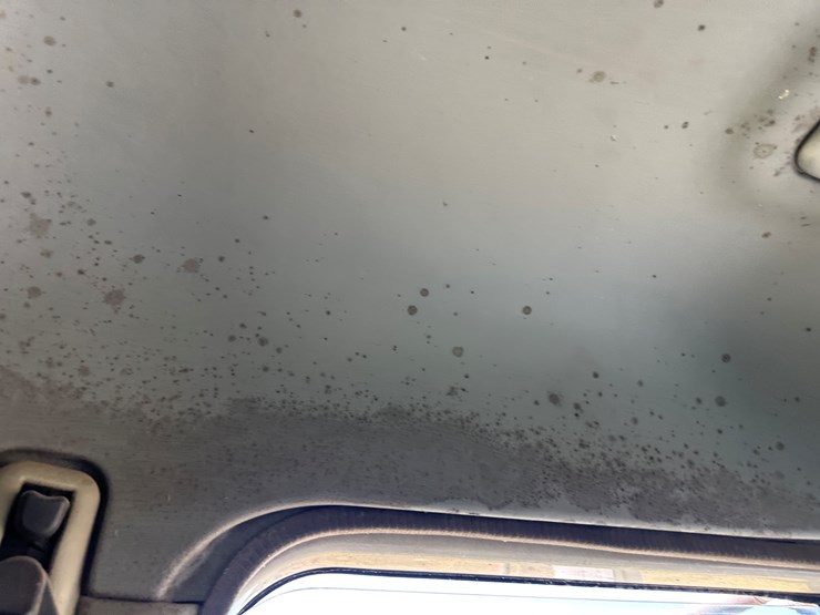 #40057-•-2001-freightliner-century-classic-s/t-t/a-daycab-truck-tractor-1fujbbbg41lh91794-image-67