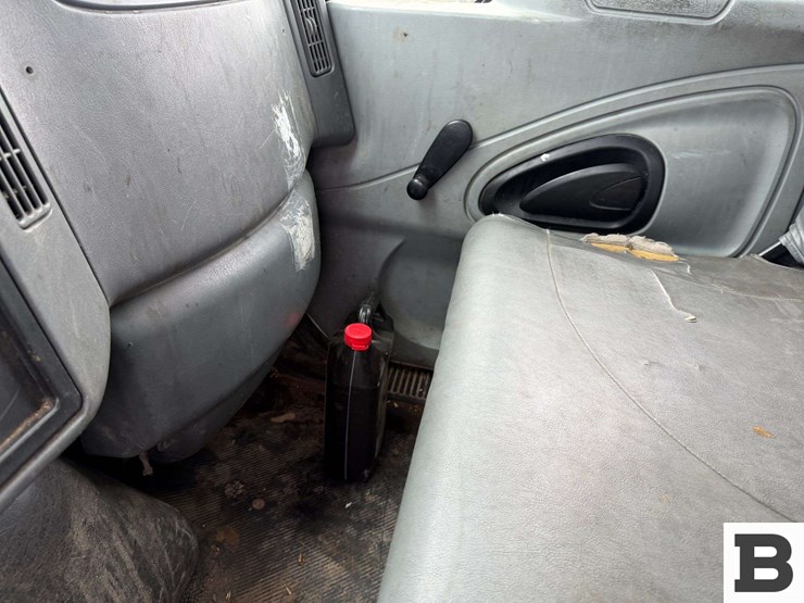 2006-international-durastar-4300-image-52