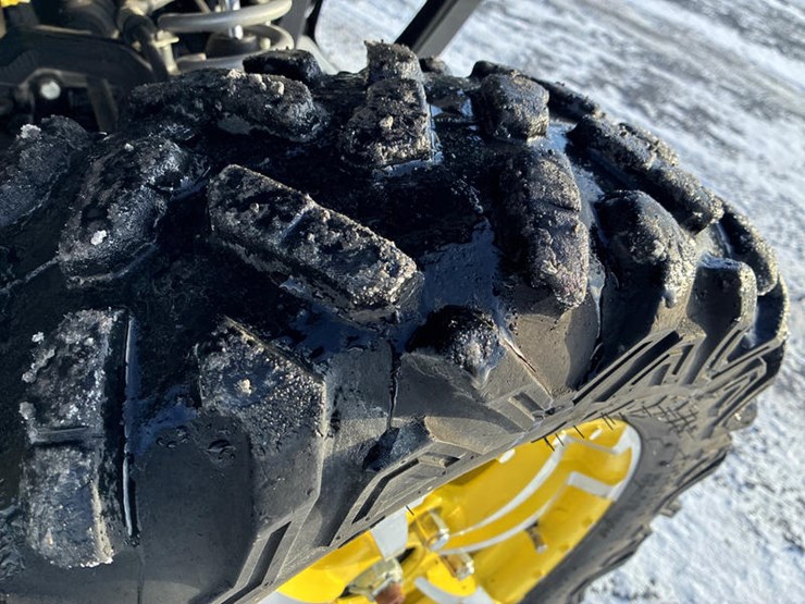 john-deere-gator-image-25