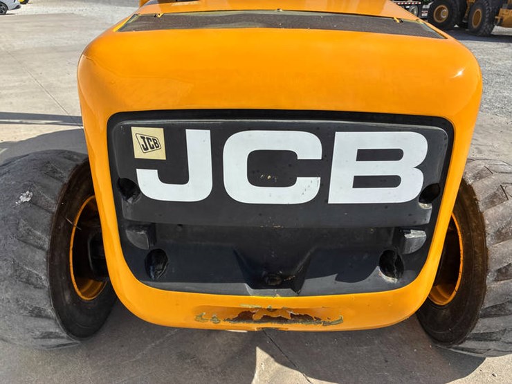 2018-jcb-930-image-25