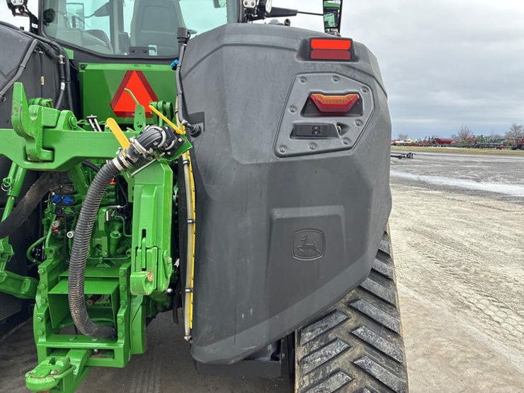 2021-john-deere-8rx-410-image-21