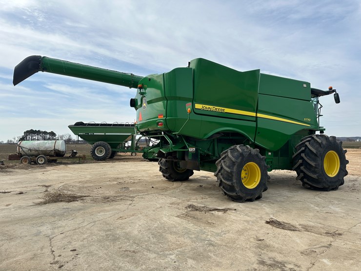2020-john-deere-s770-image-3