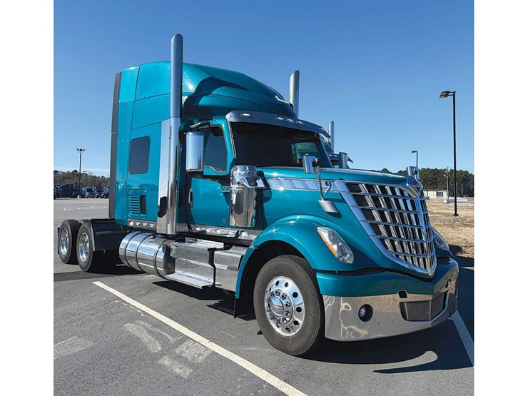 2022-international-lonestar-image-1