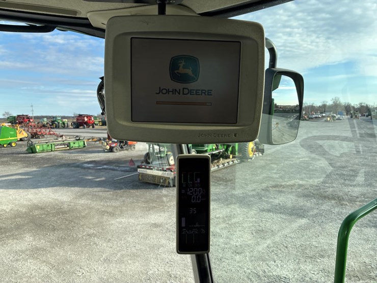 2015-john-deere-s670-image-101