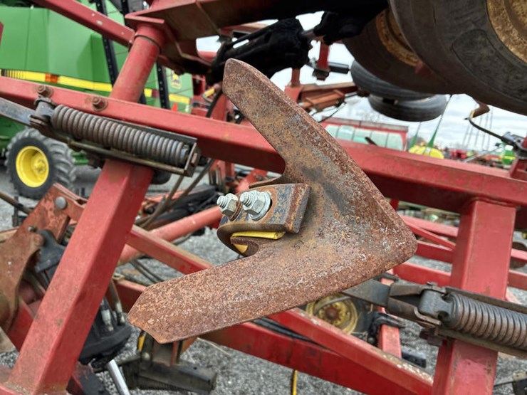 case-ih-4800-image-33