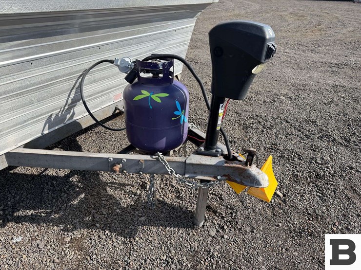 1970-aristrocrat-travel-trailer-image-8