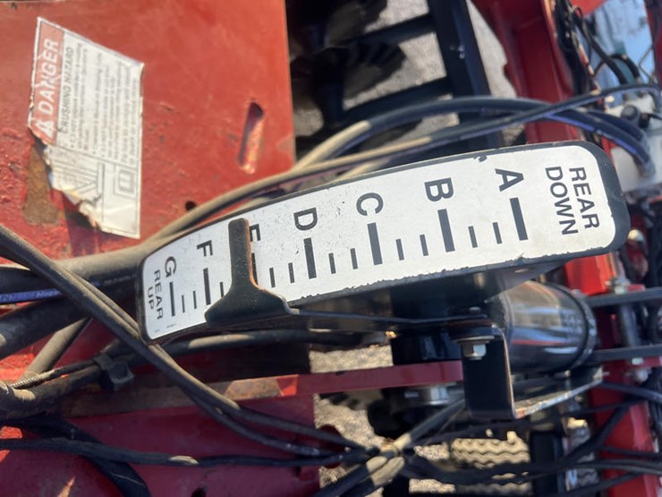 2020-case-ih-true-tandem-335vt-image-32