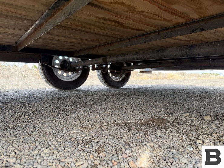 2024-big-bubba's-flatbed-trailer-image-14