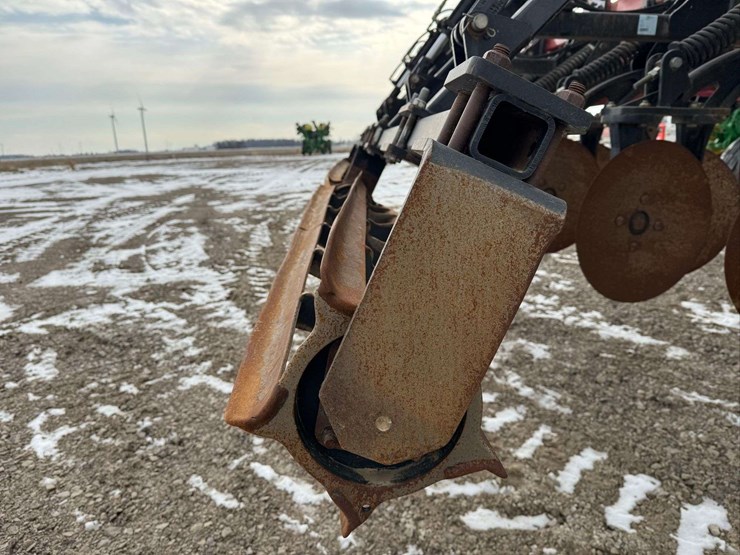 2016-case-ih-2016-image-16