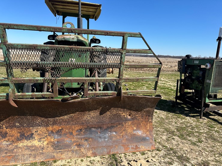 john-deere-4020-image-30