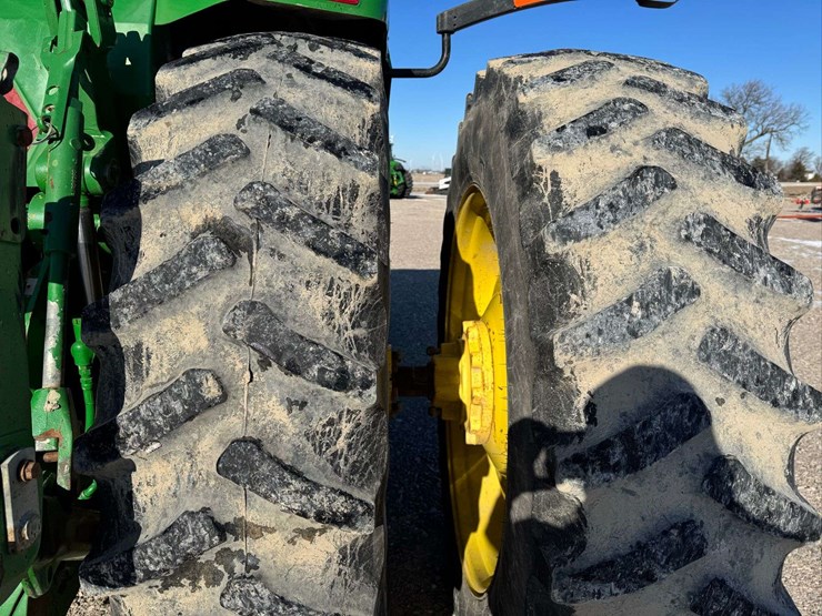 1998-john-deere-8100-image-56