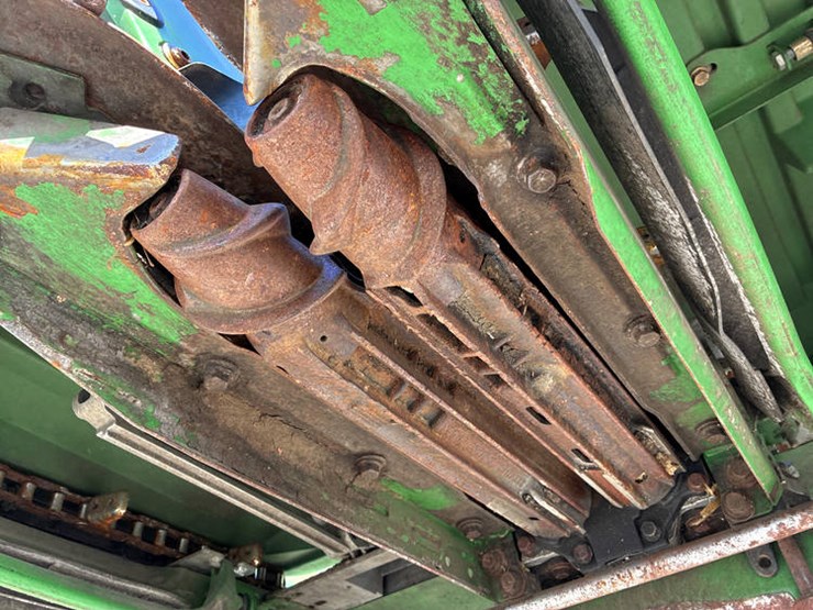 2012-john-deere-612c-image-37