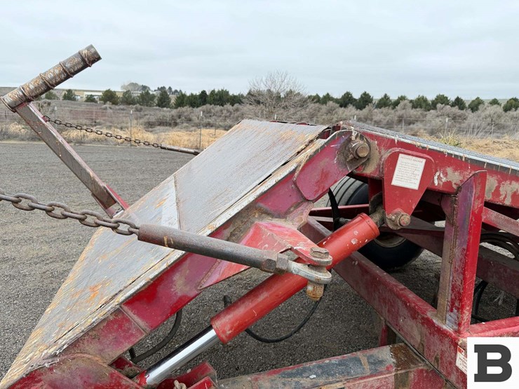 proag-4-5sr-bale-skoop-stacker-image-13