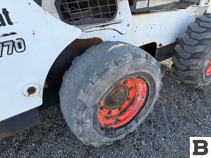 2019-bobcat-s770-image-30