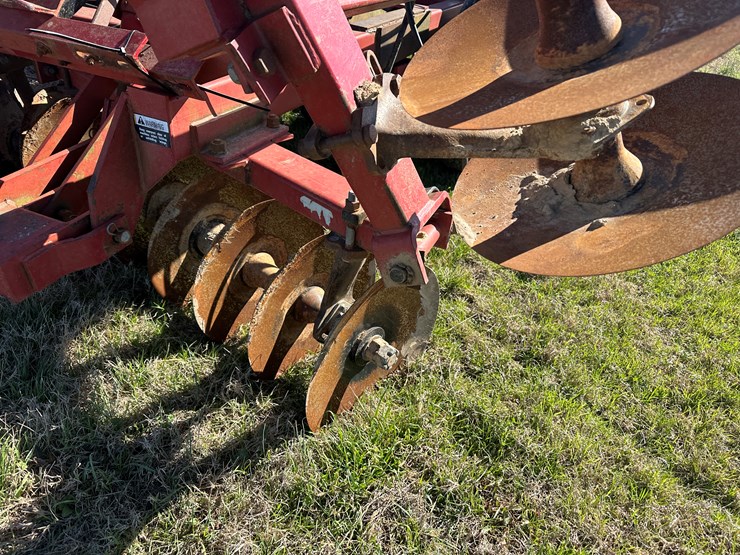 case-ih-3900-image-30