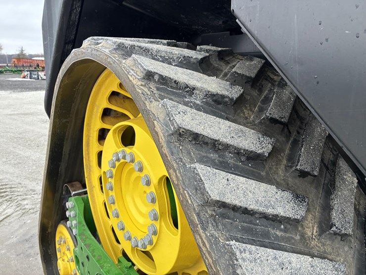 2021-john-deere-8rx-410-image-72