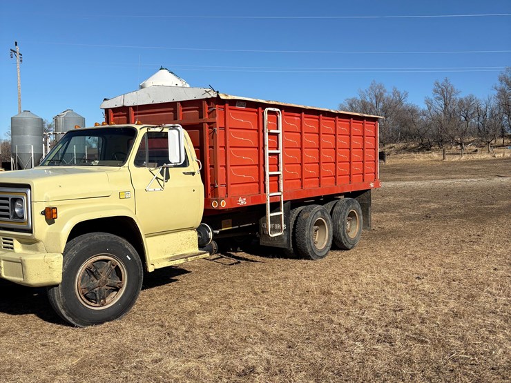 chevrolet-c70-image-5