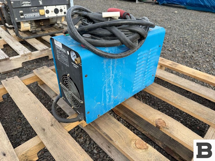 chicago-electric-plasma-cutter--dnr-image-7