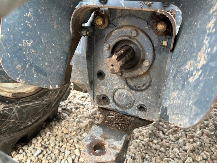 new-holland-1725-image-16