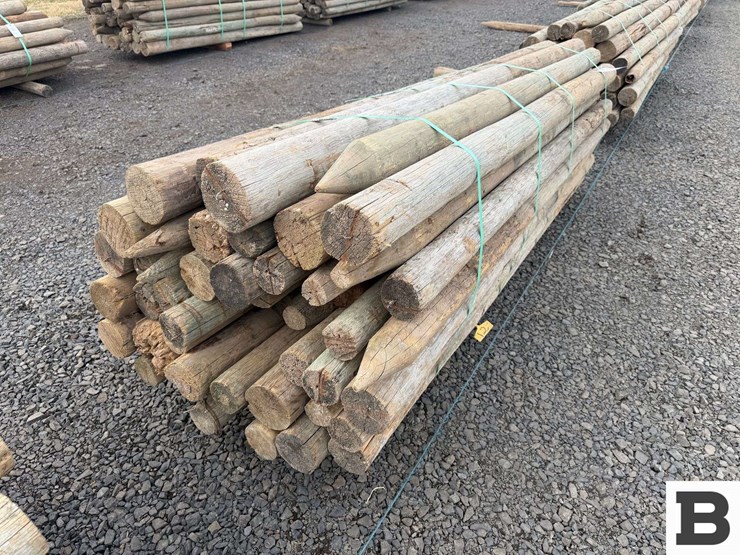 ..-wooden-posts-image-8