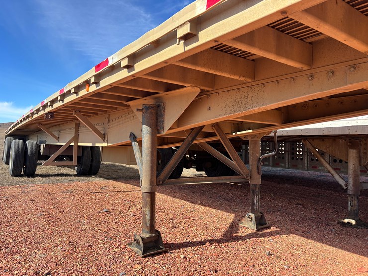 1989-reitnouer-flatbed-image-18