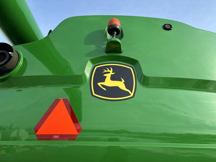 2015-john-deere-s680-image-13