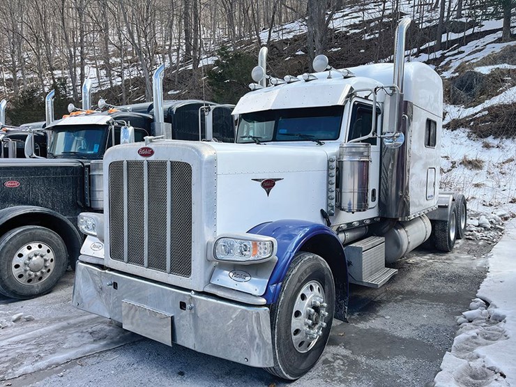 2007-peterbilt-379-image-1