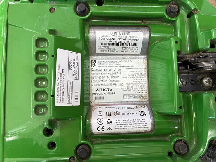 john-deere-7000-image-8