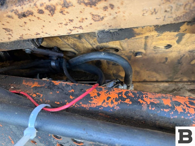 1985-ford-8000-image-52