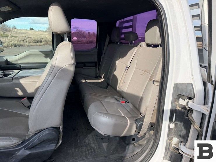 2015-ford-f150-image-25