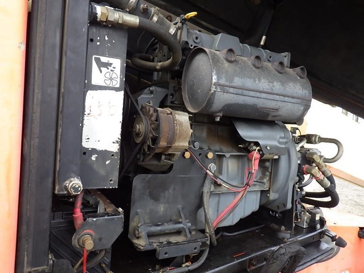 2003-jlg-600s-image-11