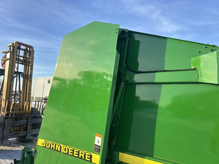 1999-john-deere-566-image-38