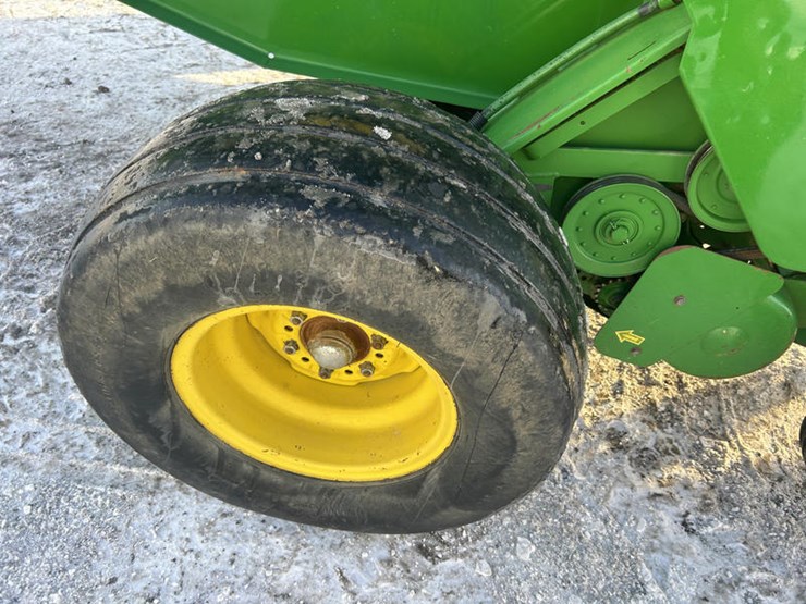 1999-john-deere-566-image-29