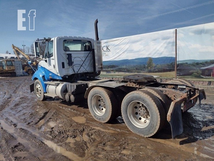 2009-international-prostar-image-38