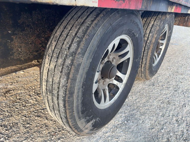 24'-rainbow-gooseneck-trailer-image-12