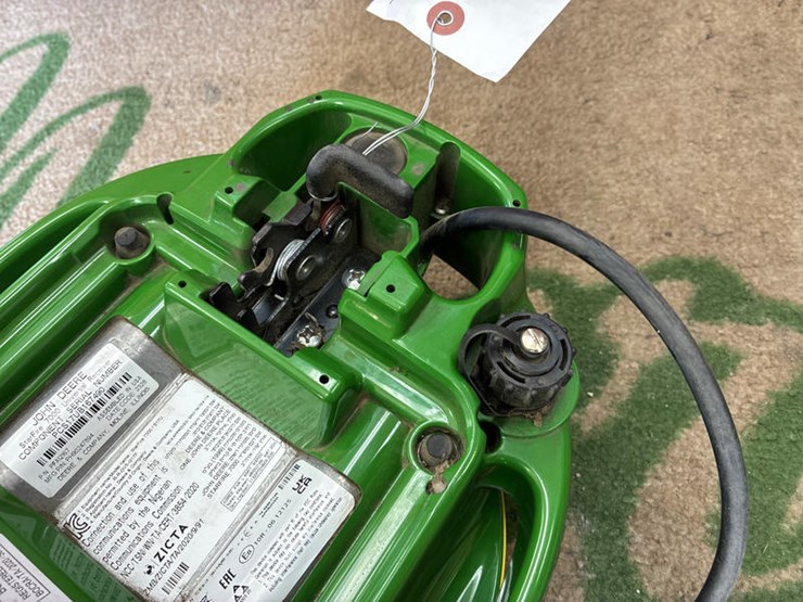 john-deere-7000-image-7