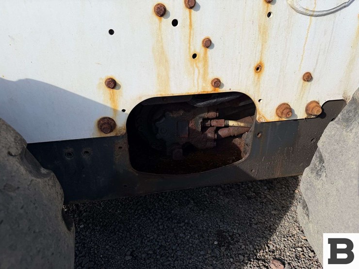 2019-bobcat-s770-image-15